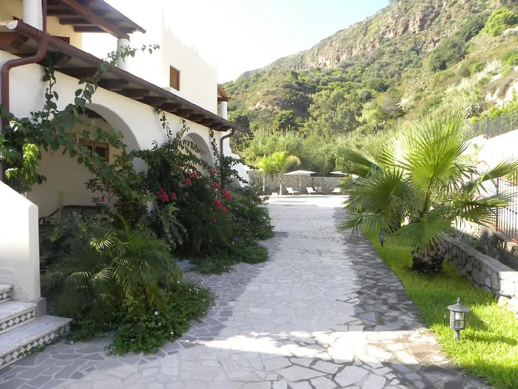 Hotel Borgo Eolie Λίπαρι 3*,